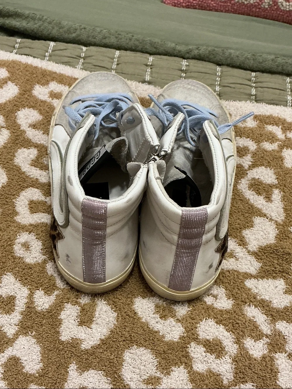Brand new GG womens White and Light Gray High-Top Sneakers with Light Blue Laces